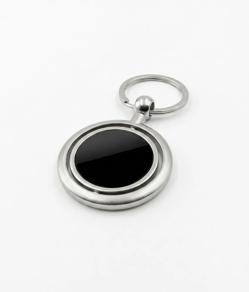 Black keychain R 01