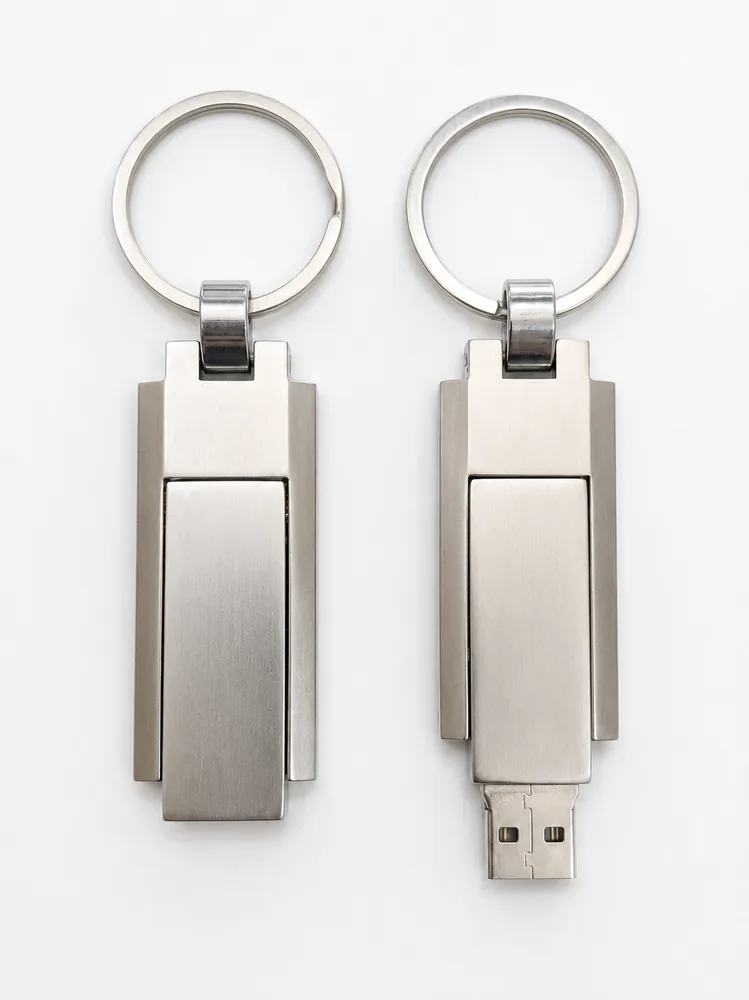 Revolving USB flash drive